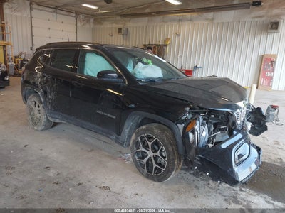 3C4NJDCN8RT****** · 2024 JEEP COMPASS LIMITED 4X4