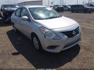 3N1CN7AP6HL****** · 2017 NISSAN VERSA 1.6 SV