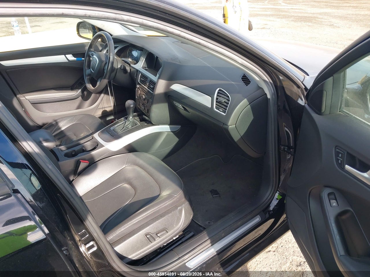 2011 AUDI A4 2.0T PREMIUM · 5/11