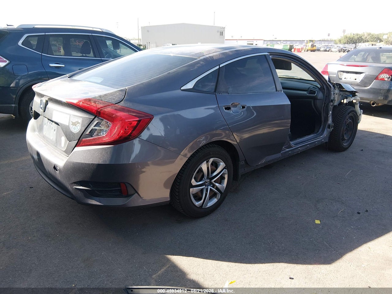 2016 HONDA CIVIC LX · 4/11