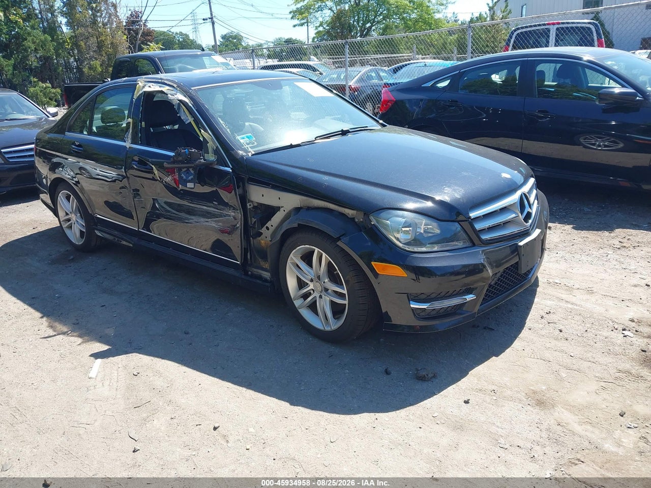 WDDGF8AB8DR****** · 2013 MERCEDES-BENZ C 300 SPORT 4MATIC