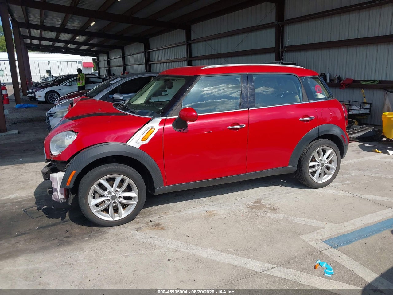 2013 MINI COUNTRYMAN COOPER · 2/10