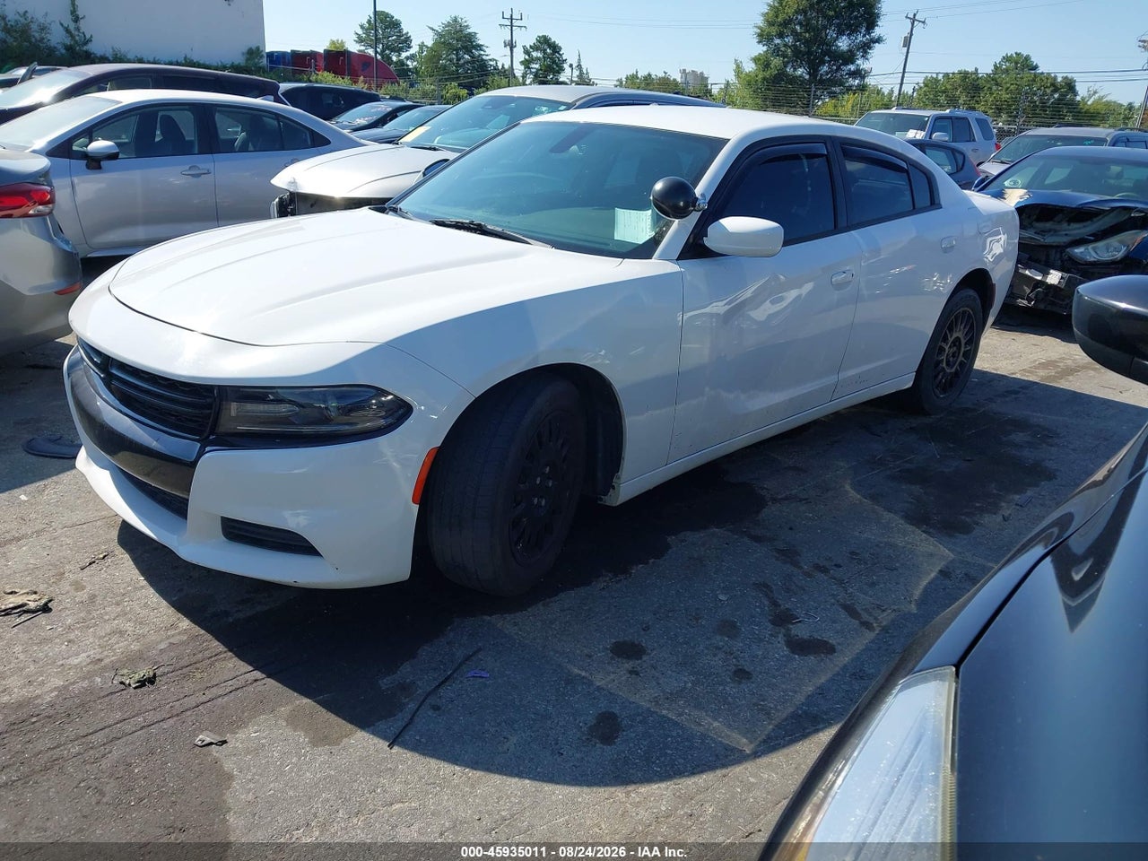 2018 DODGE CHARGER POLICE AWD · 2/11