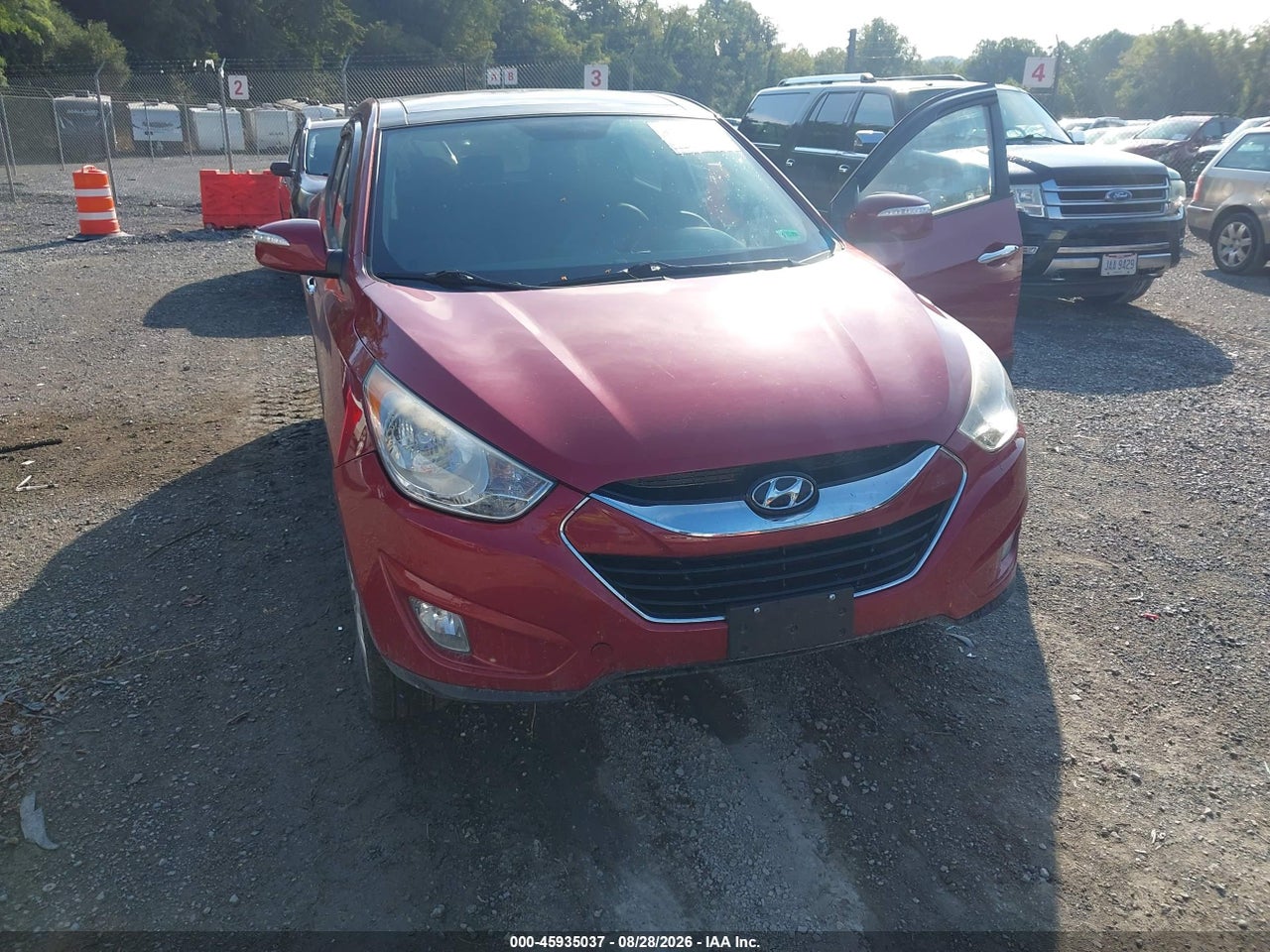 2011 HYUNDAI TUCSON LIMITED · 6/11