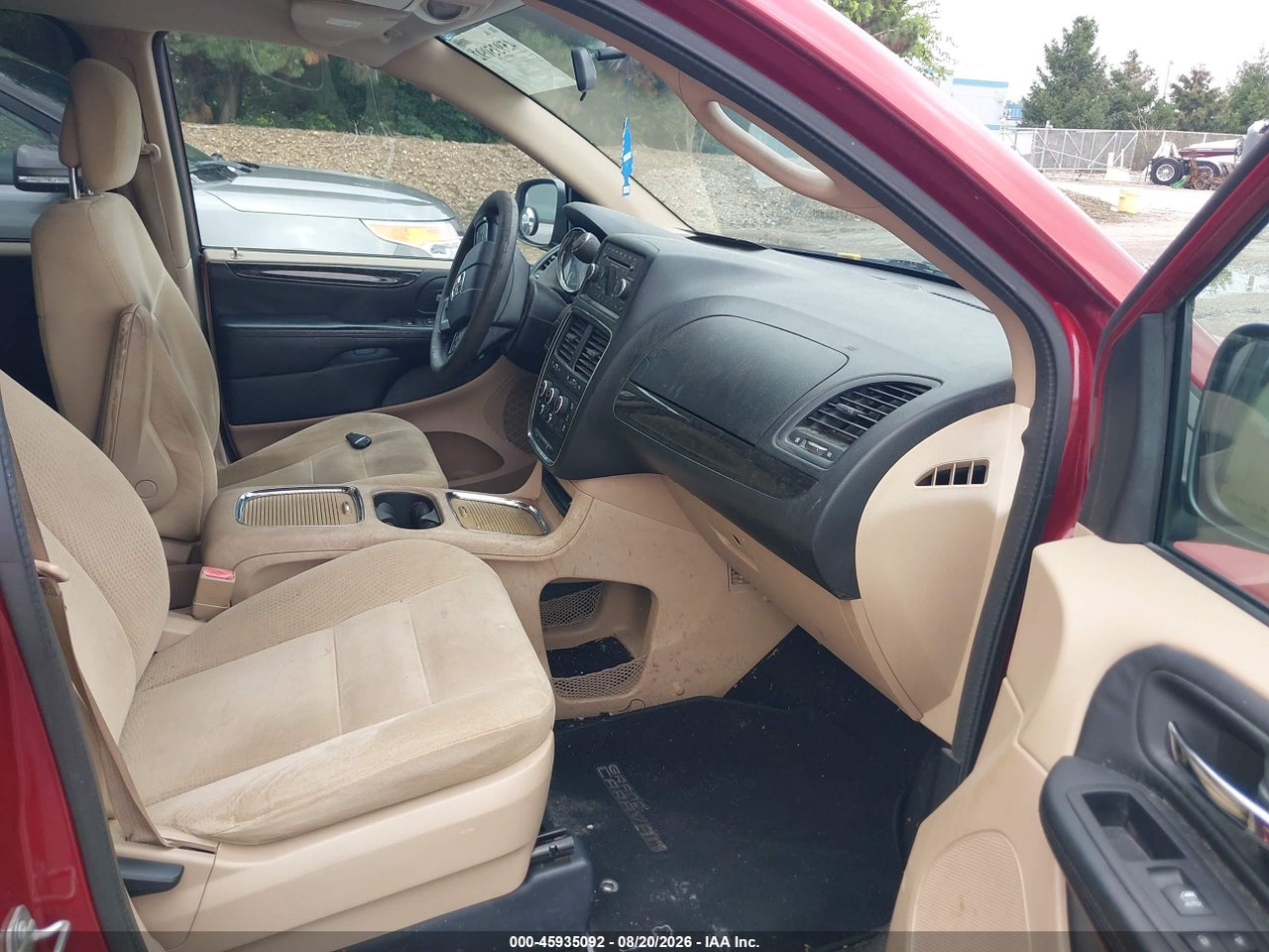 2016 DODGE GRAND CARAVAN SXT · 5/11