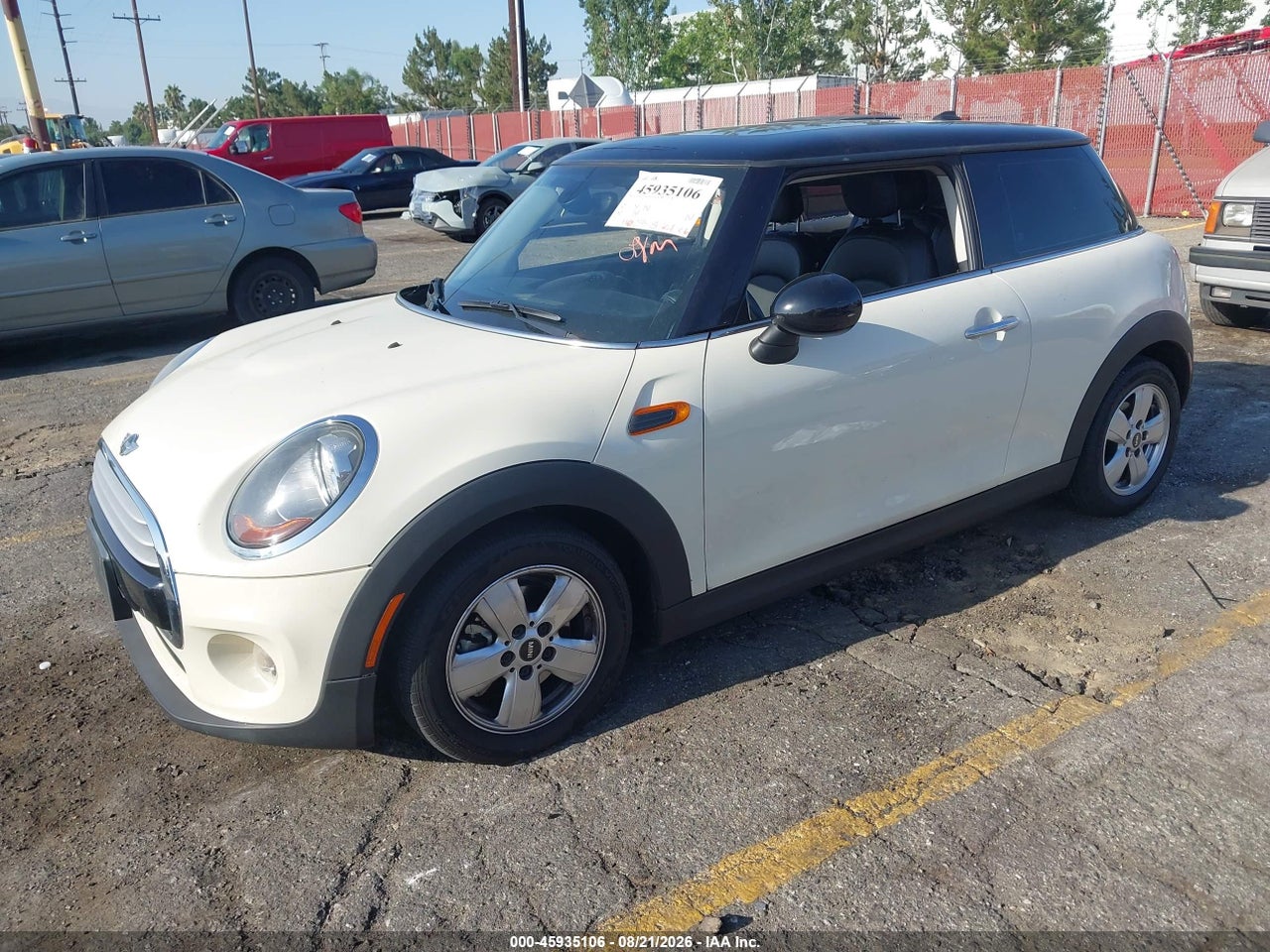 2015 MINI HARDTOP COOPER · 2/11