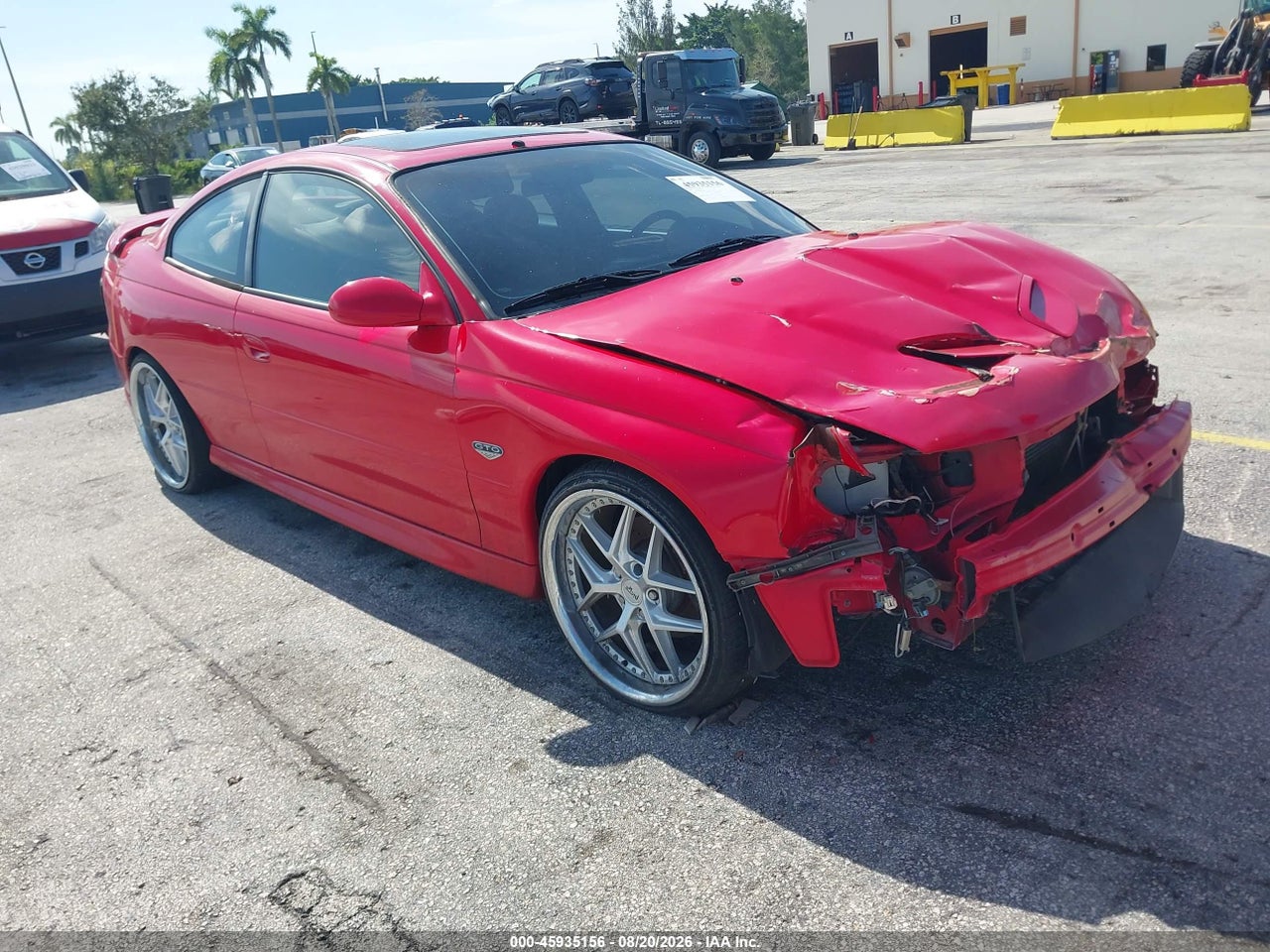 2004 PONTIAC GTO