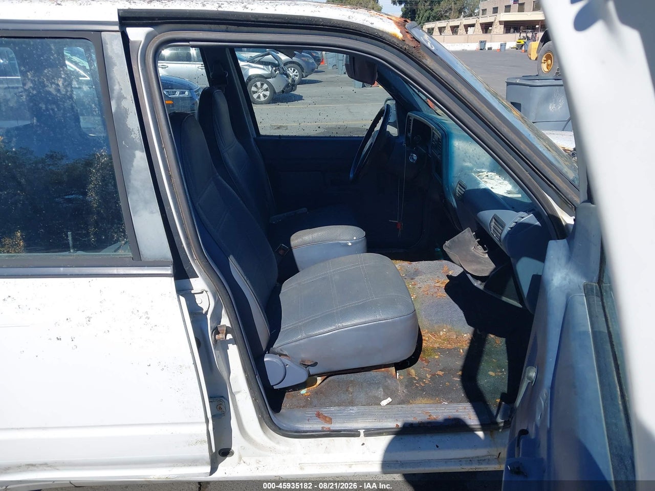 1992 FORD EXPLORER   · 5/11