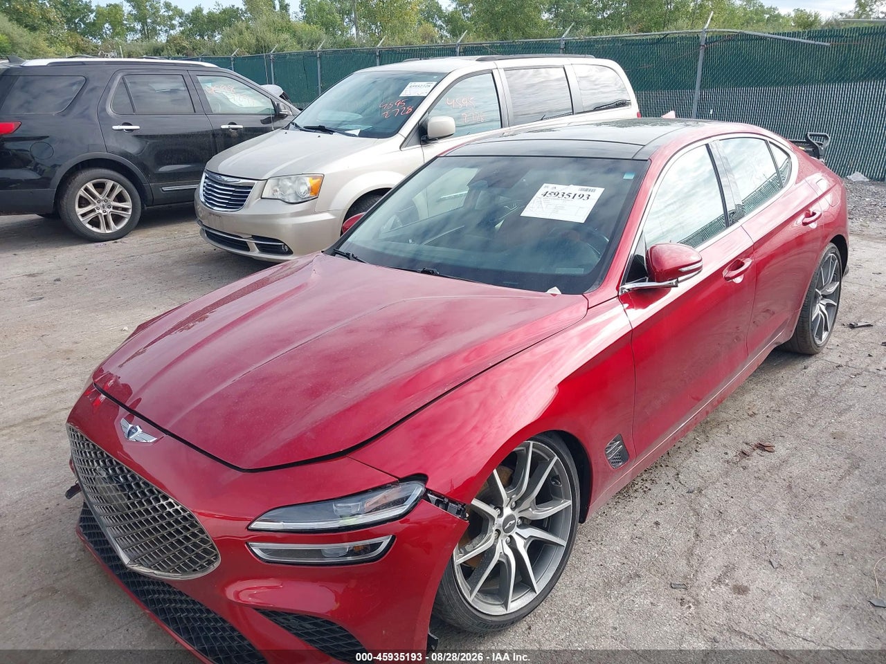 2022 GENESIS G70 2.0T AWD · 2/10