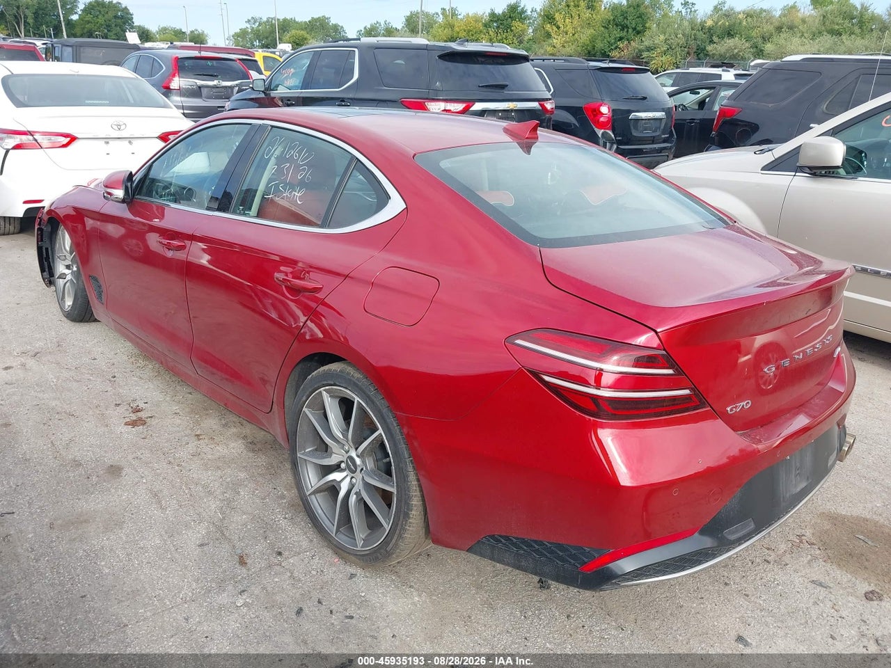 2022 GENESIS G70 2.0T AWD · 3/10