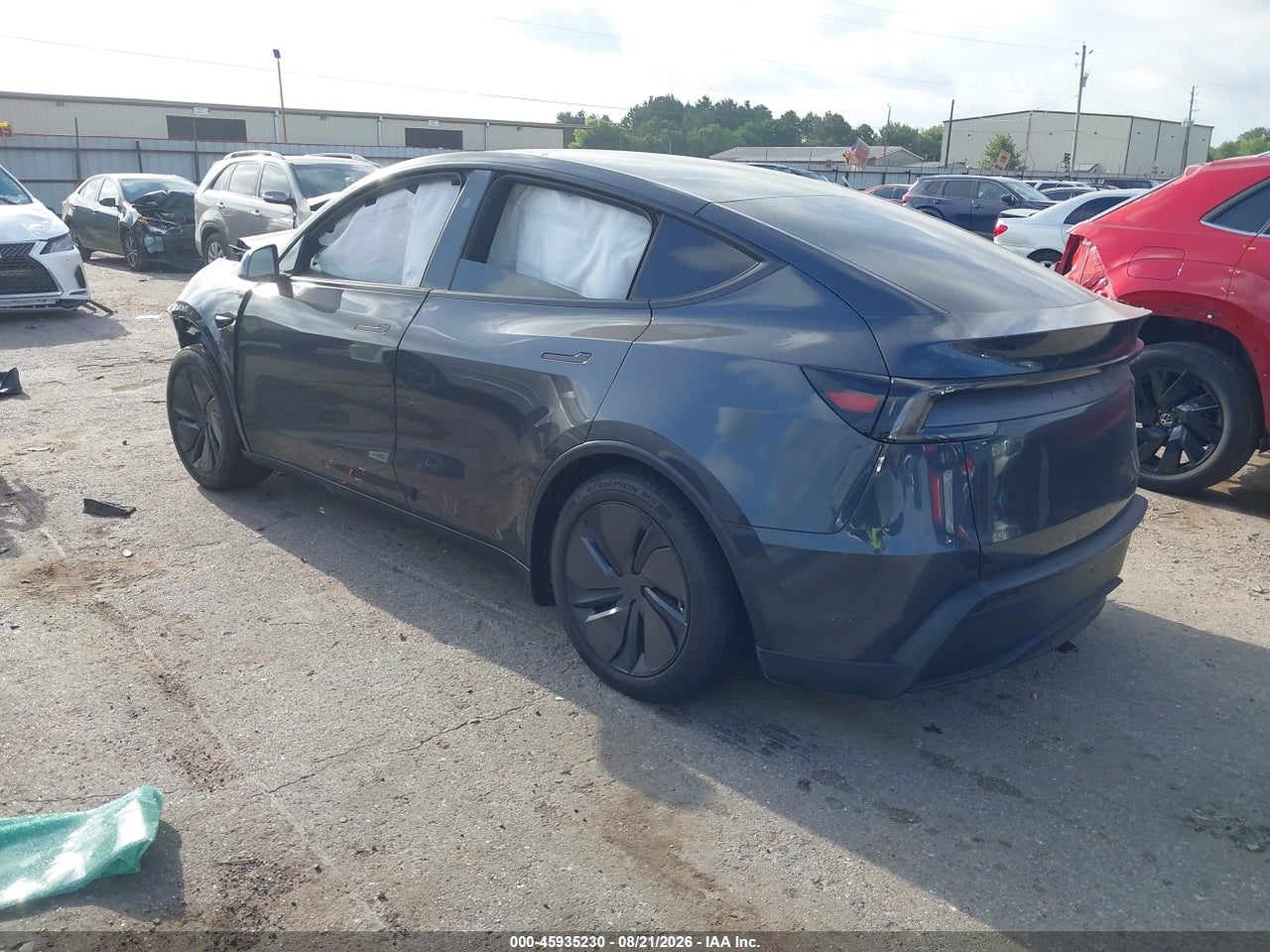 2026 TESLA MODEL Y PREMIUM/REAR-WHEEL DRIVE · 3/9