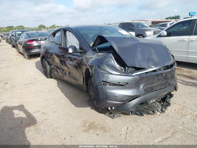 7SAYGDED7TA****** · 2026 TESLA MODEL Y PREMIUM/REAR-WHEEL DRIVE