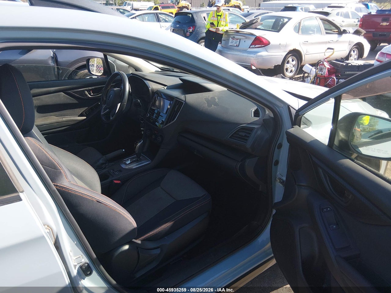 2019 SUBARU CROSSTREK 2.0I PREMIUM · 5/11