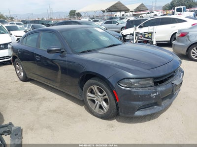 2C3CDXBG8JH****** · 2018 DODGE CHARGER SXT RWD