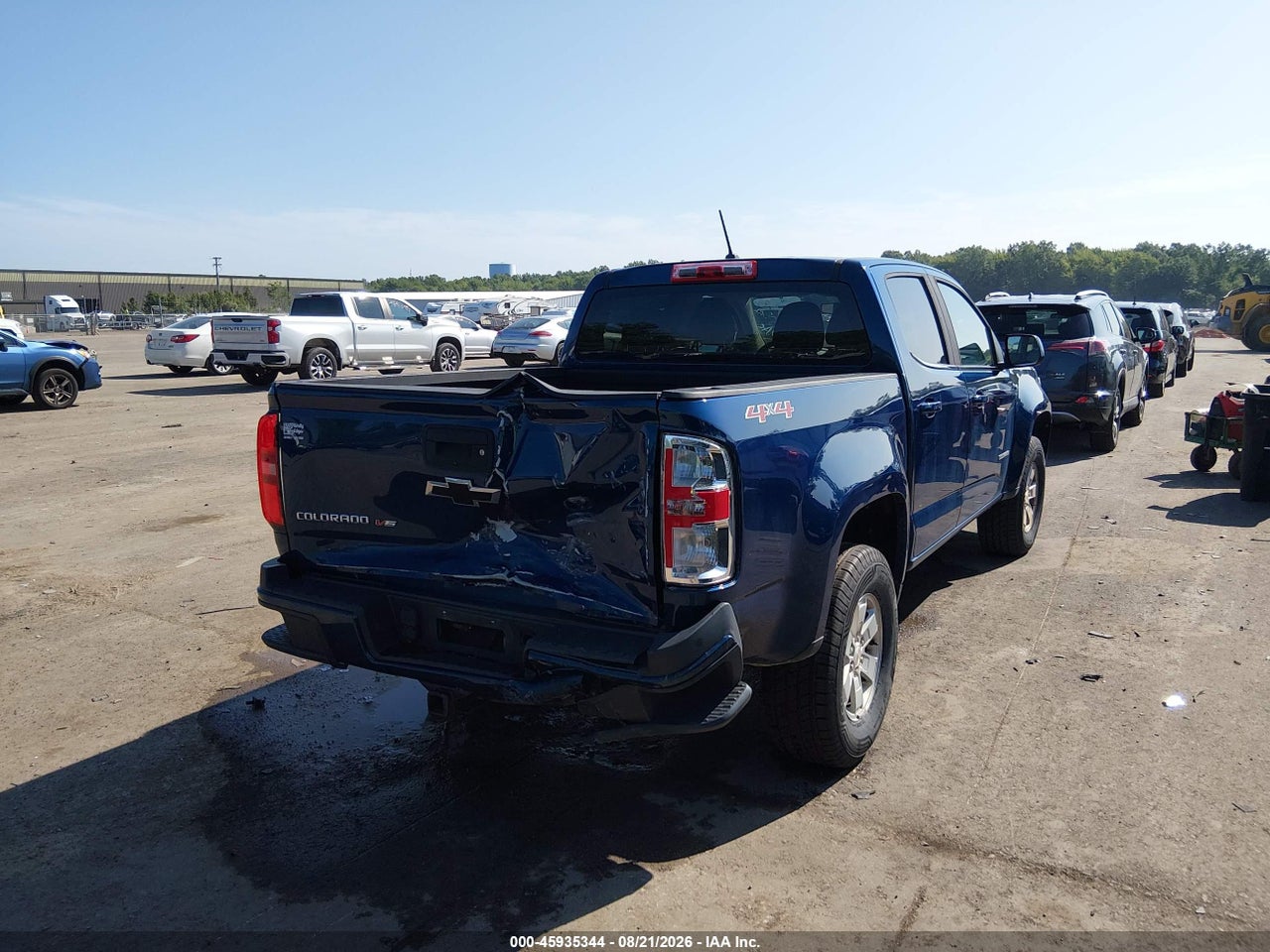 2019 CHEVROLET COLORADO WT · 4/11