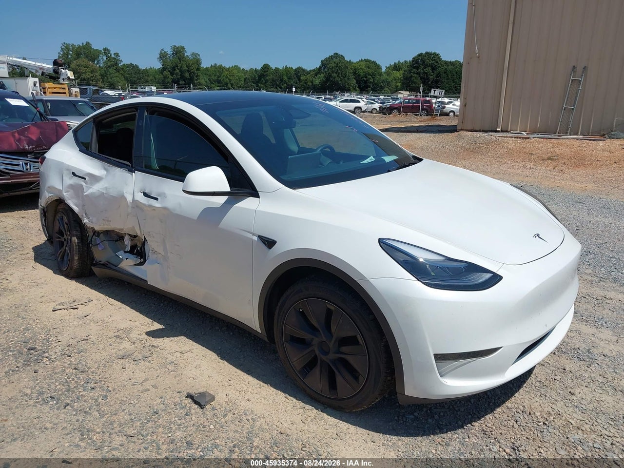 7SAYGDEDXRA****** · 2024 TESLA MODEL Y LONG RANGE SINGLE MOTOR REAR-WHEEL DRIVE/RWD