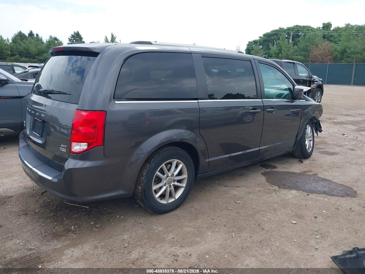 2019 DODGE GRAND CARAVAN SXT · 4/11