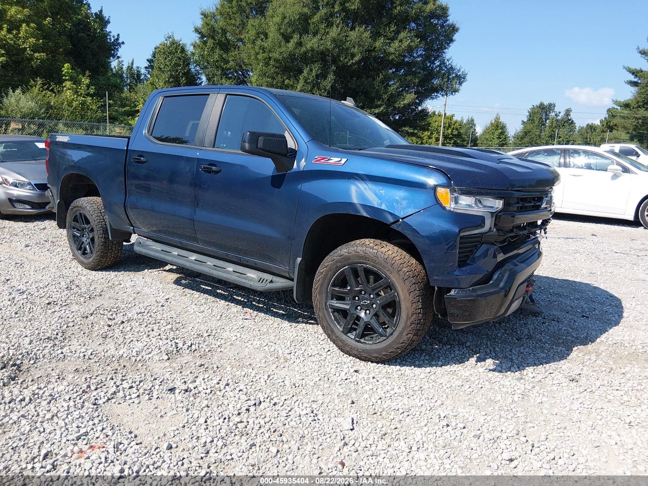2023 CHEVROLET SILVERADO 1500 4WD SHORT BED LT TRAIL BOSS