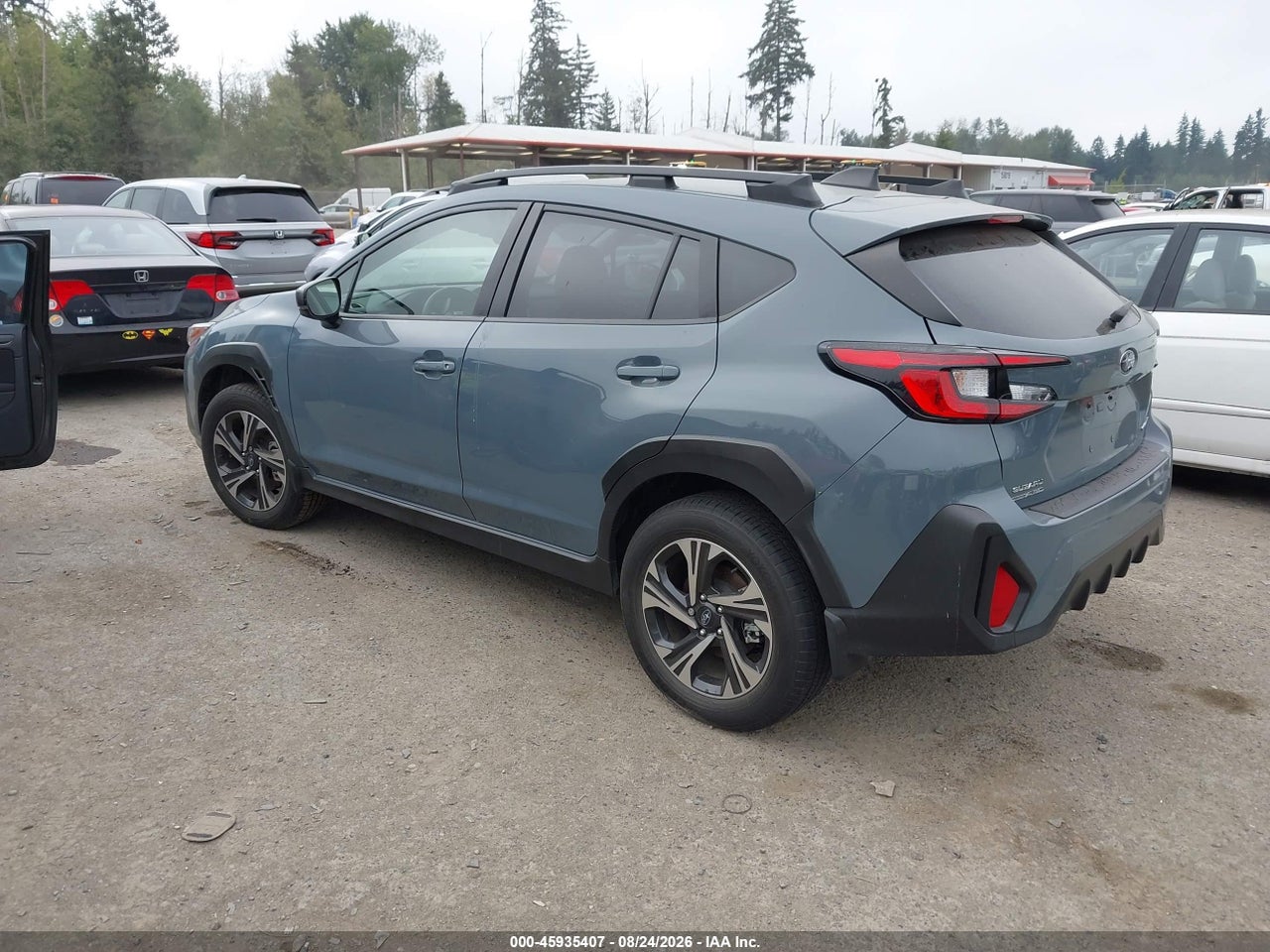 2024 SUBARU CROSSTREK PREMIUM · 3/10