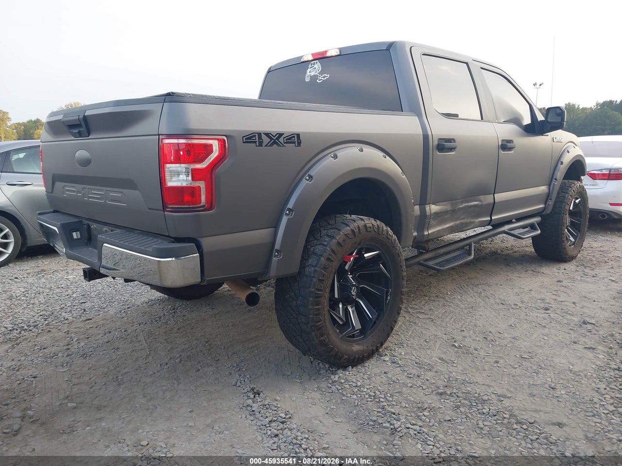 2020 FORD F-150 XLT · 4/11