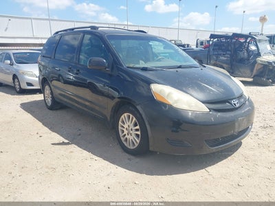 2008 TOYOTA SIENNA LE