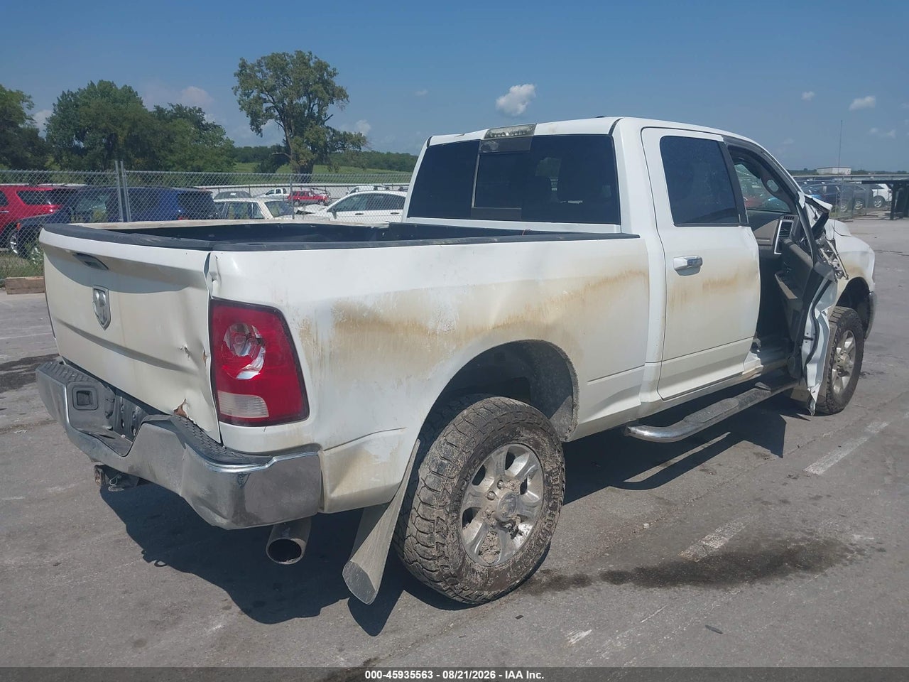 2011 RAM RAM 2500 SLT · 4/11