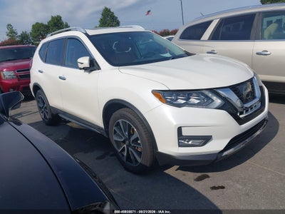 JN8AT2MV0HW****** · 2017 NISSAN ROGUE SL