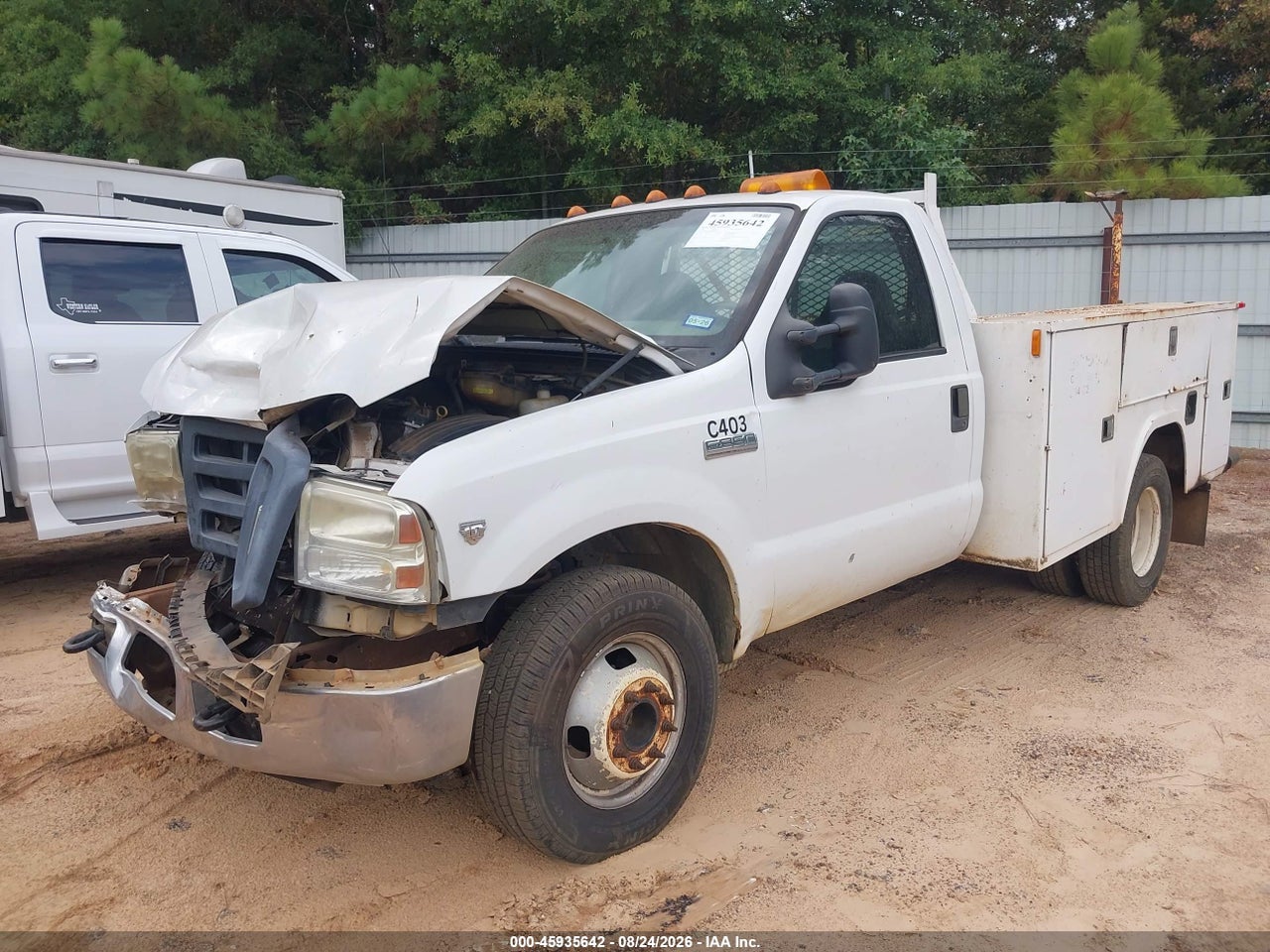 2006 FORD F-350 CHASSIS XL/XLT · 2/4