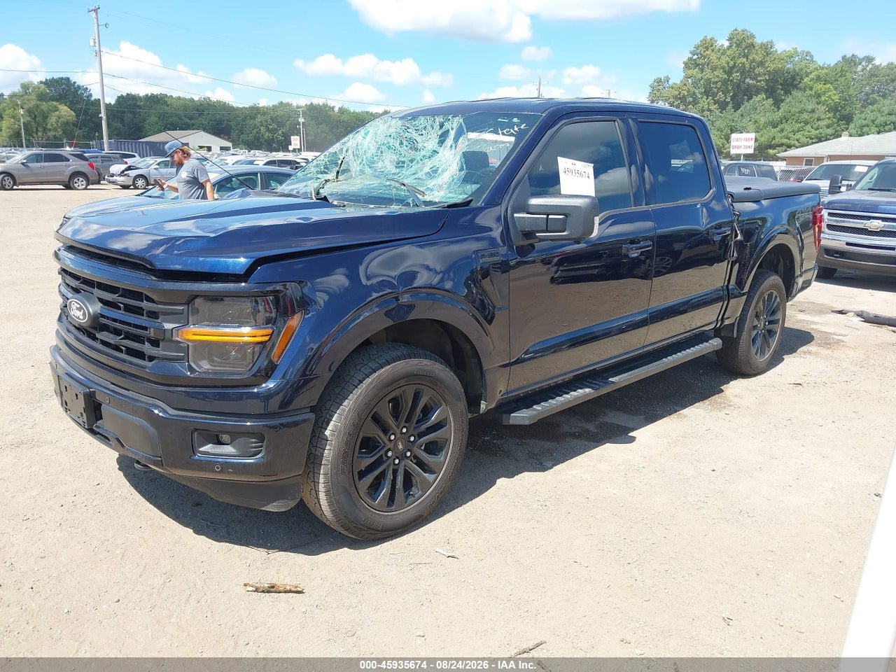2025 FORD F-150 XLT · 2/11