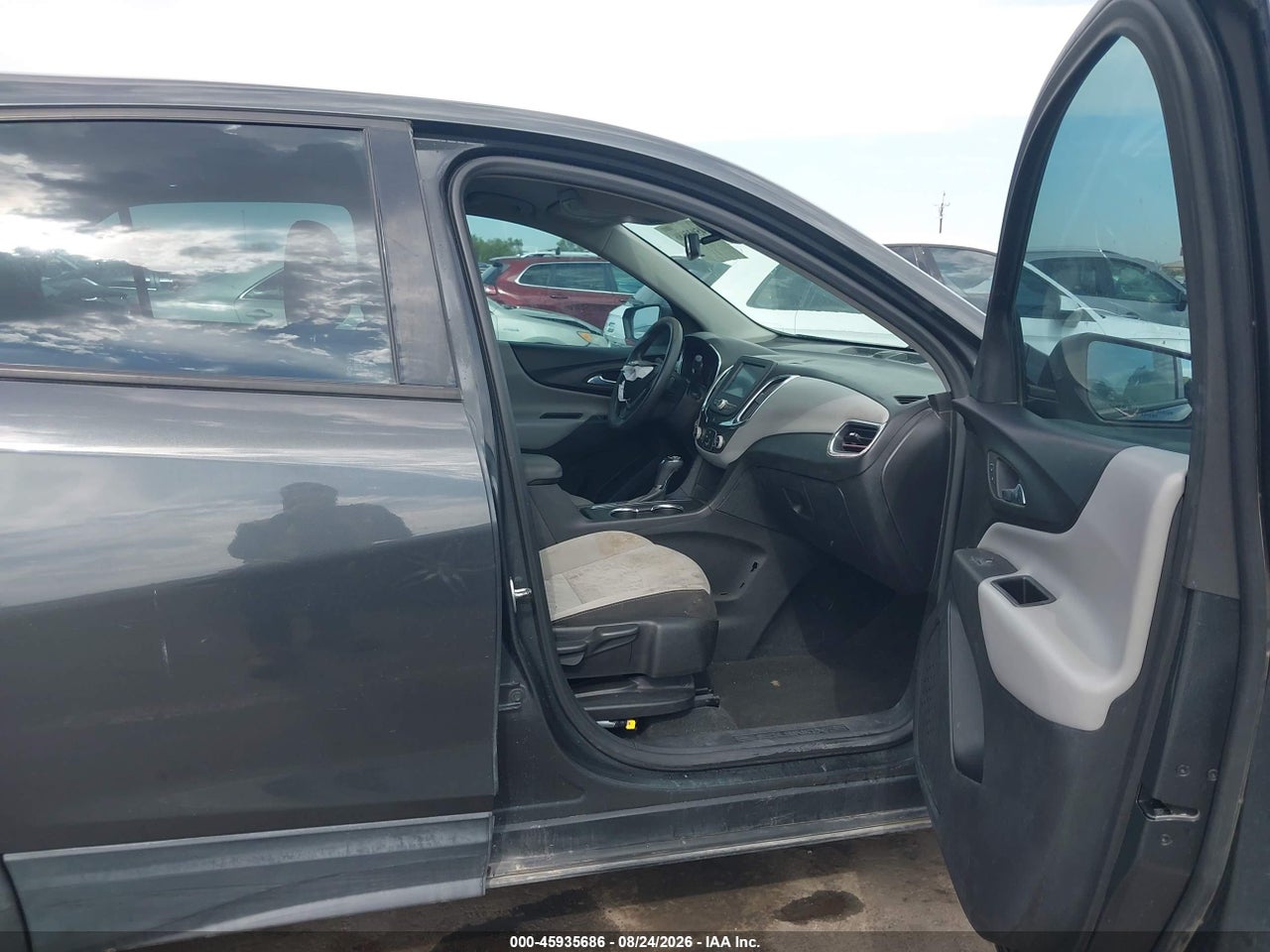 2018 CHEVROLET EQUINOX LS · 5/11