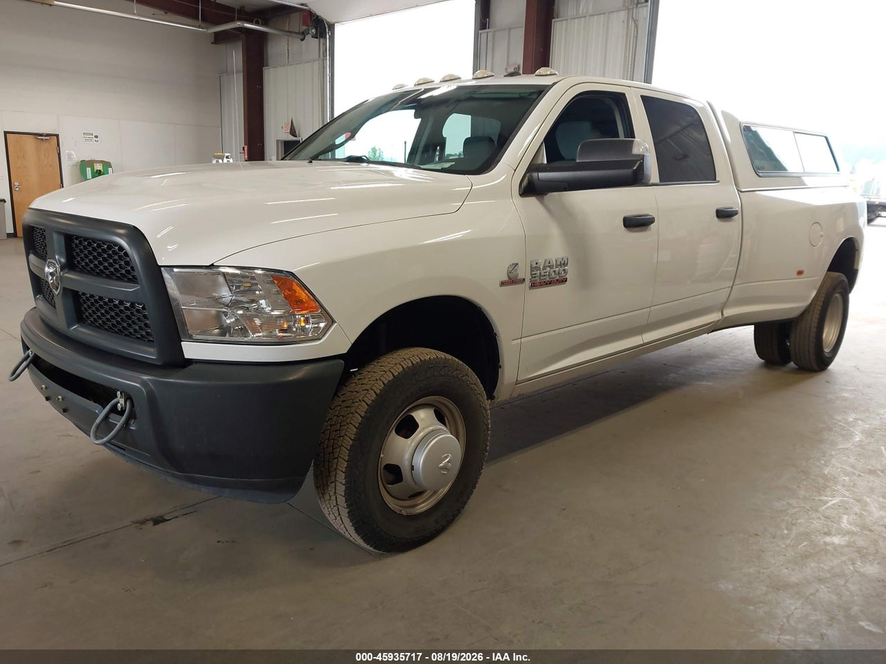 2017 RAM 3500 TRADESMAN  4X4 8' BOX · 2/11