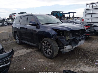 JTJHY7AX6H4****** · 2017 LEXUS LX 570