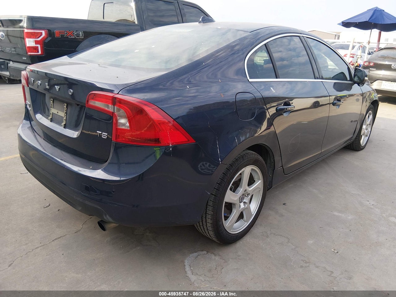 2012 VOLVO S60 T5 · 4/11