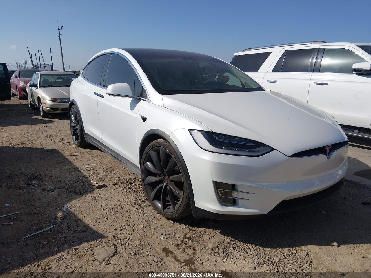 5YJXCBE20JF****** · 2018 TESLA MODEL X 100D/75D/P100D
