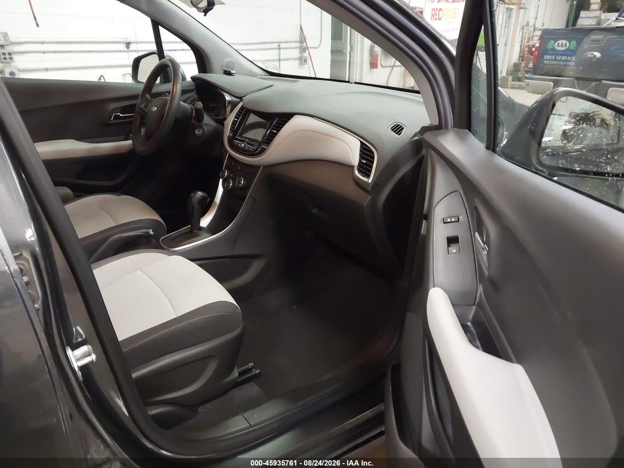 2019 CHEVROLET TRAX LS · 5/11