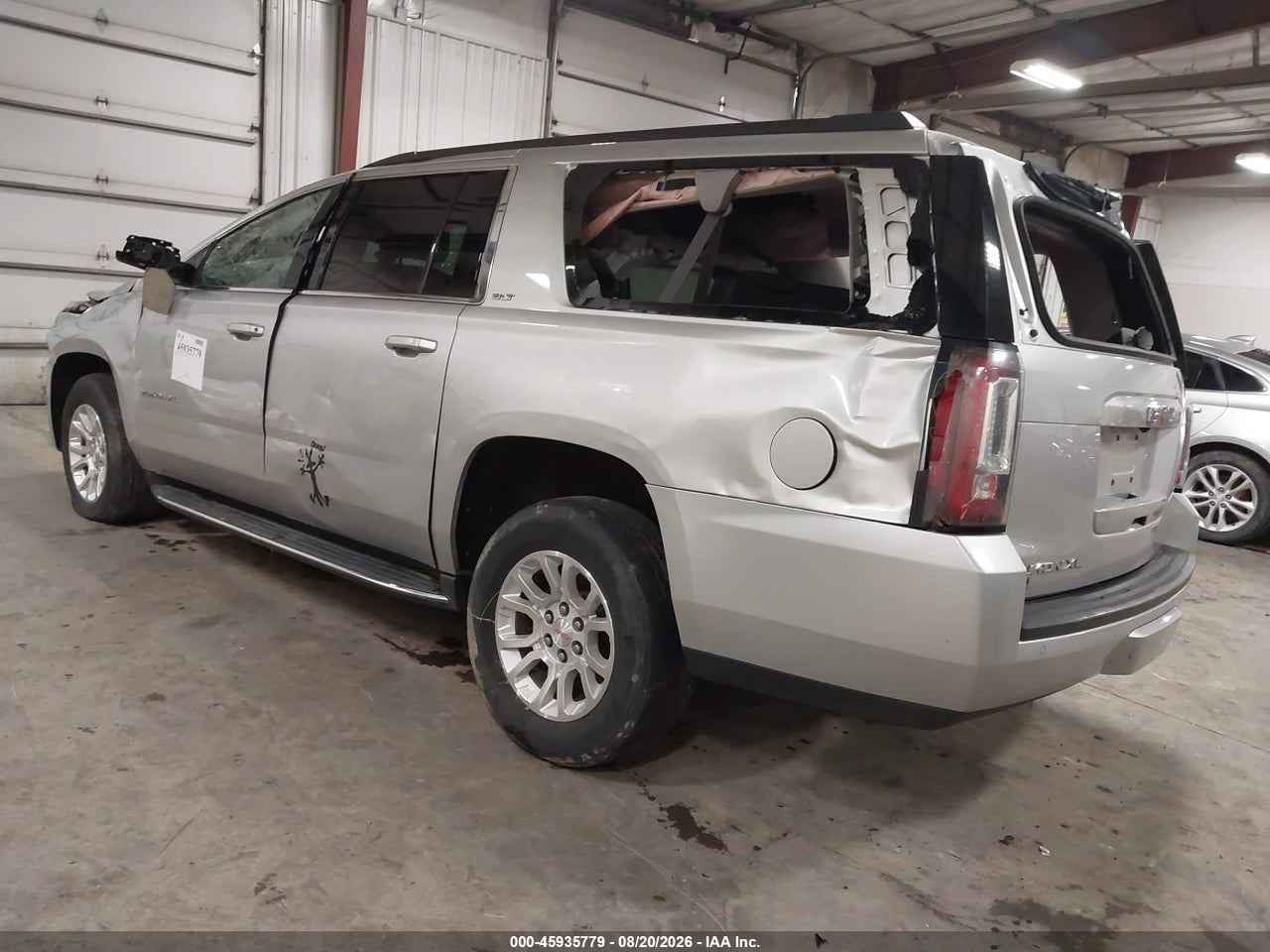 2017 GMC YUKON XL SLT · 3/11