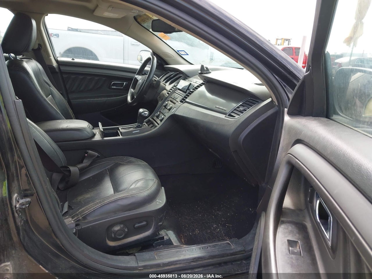 2010 FORD TAURUS SEL · 5/11