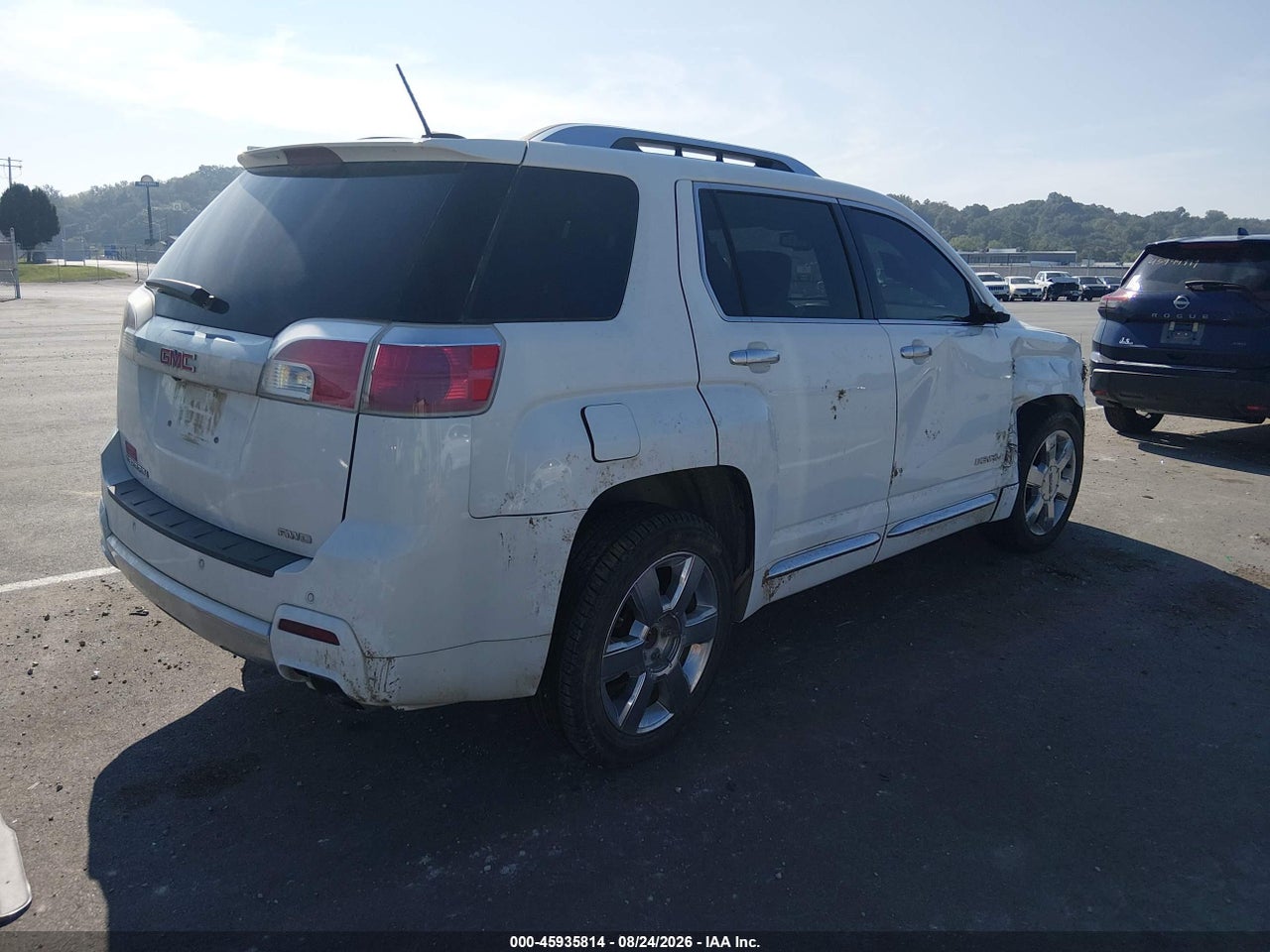 2015 GMC TERRAIN DENALI · 4/11