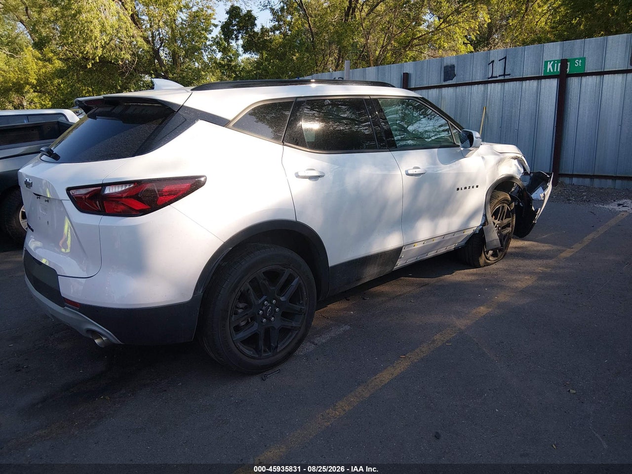 2020 CHEVROLET BLAZER AWD 3LT · 4/10
