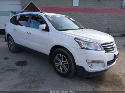 1GNKVHKD2GJ****** · 2016 CHEVROLET TRAVERSE LT
