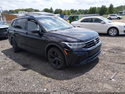 3VVCB7AX3PM****** · 2023 VOLKSWAGEN TIGUAN 2.0T SE R-LINE BLACK