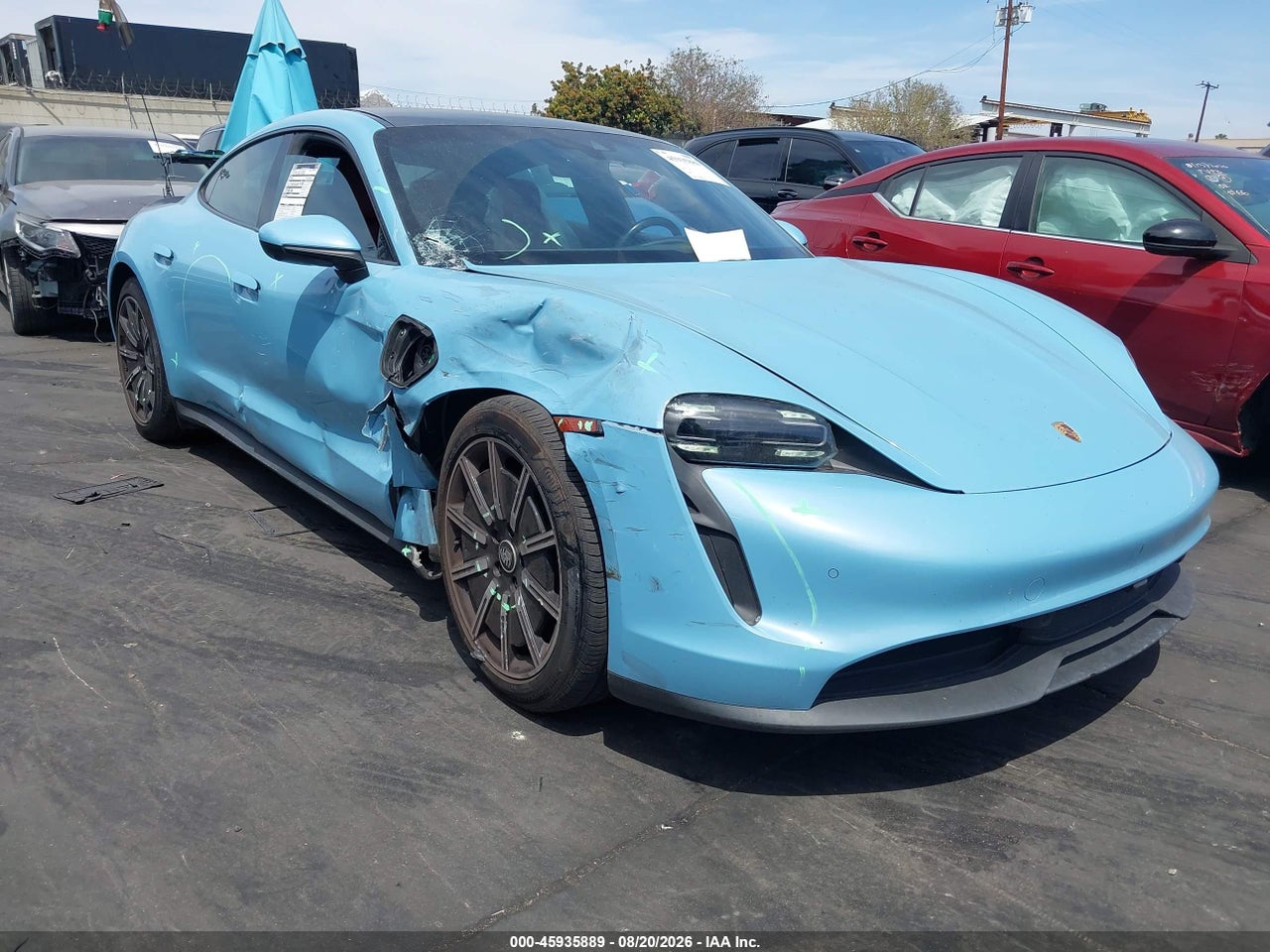 2022 PORSCHE TAYCAN