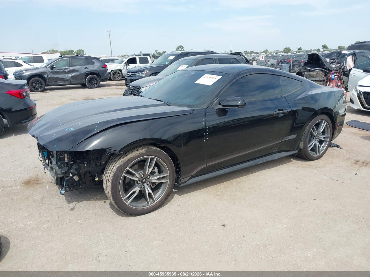 2025 FORD MUSTANG ECOBOOST FASTBACK · 2/7
