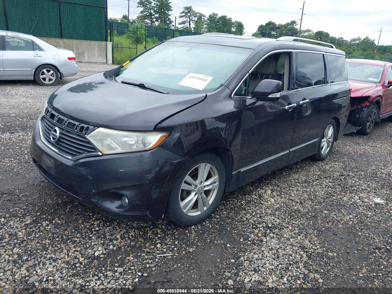 2011 NISSAN QUEST LE · 2/11