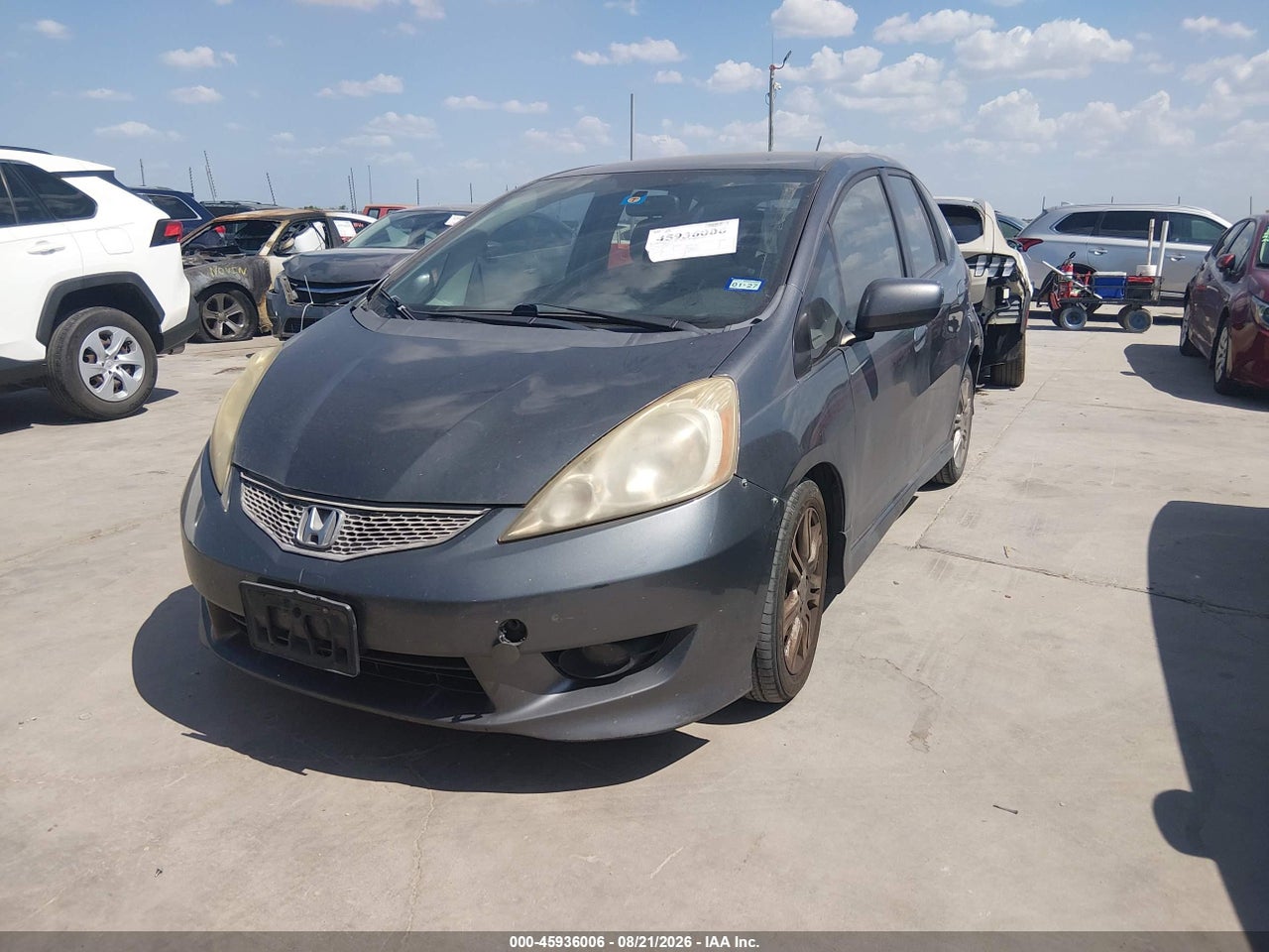 2011 HONDA FIT SPORT · 2/11