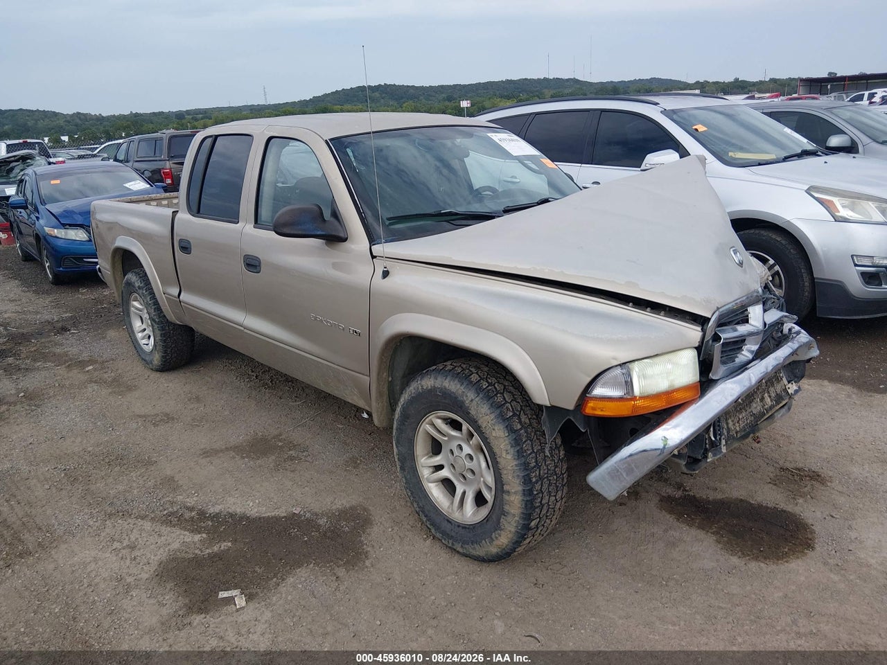 1B7HL48NX2S****** · 2002 DODGE DAKOTA SLT