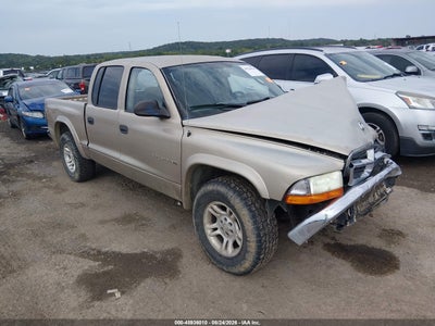 1B7HL48NX2S****** · 2002 DODGE DAKOTA SLT