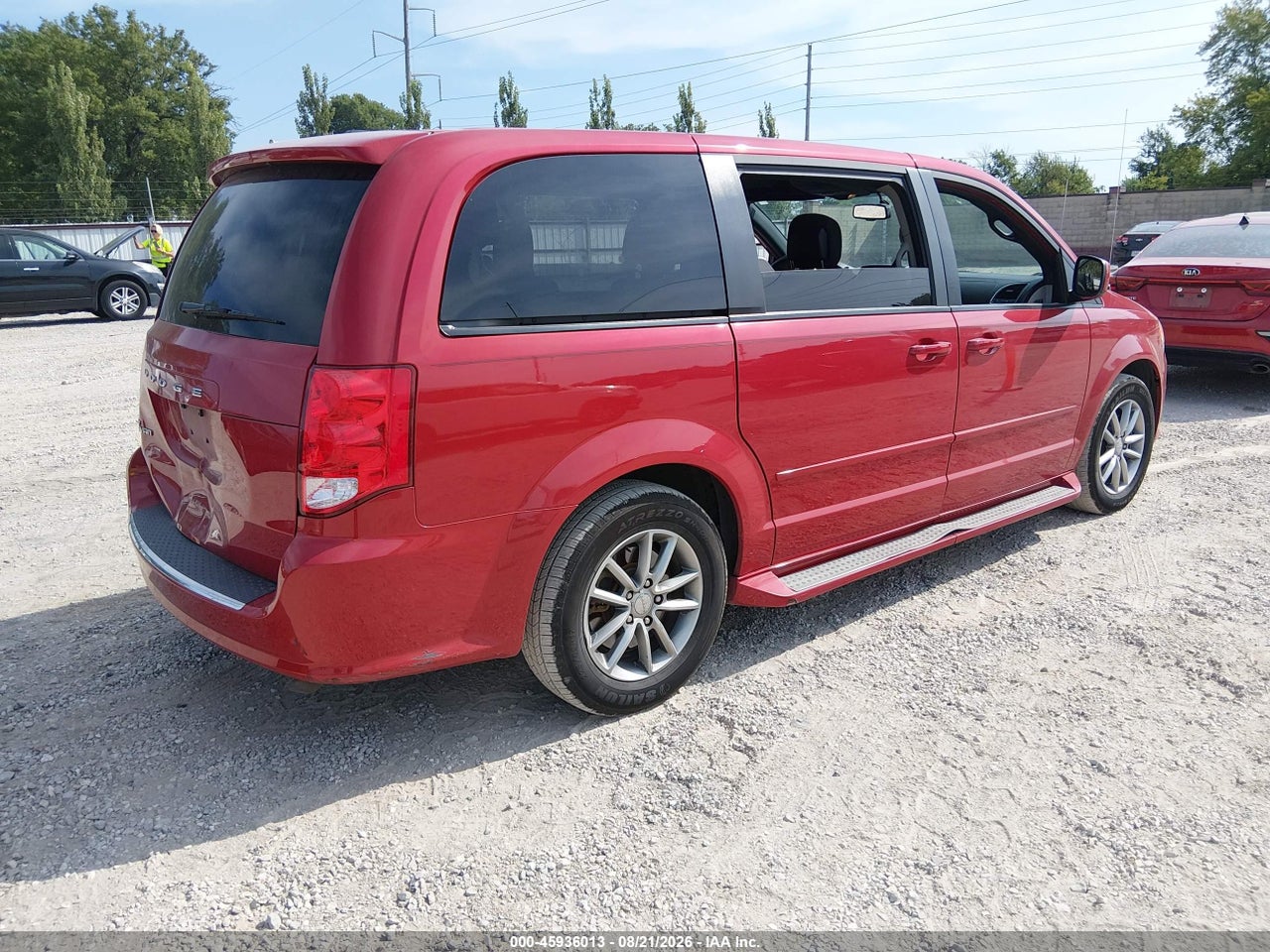 2015 DODGE GRAND CARAVAN SE PLUS · 4/11