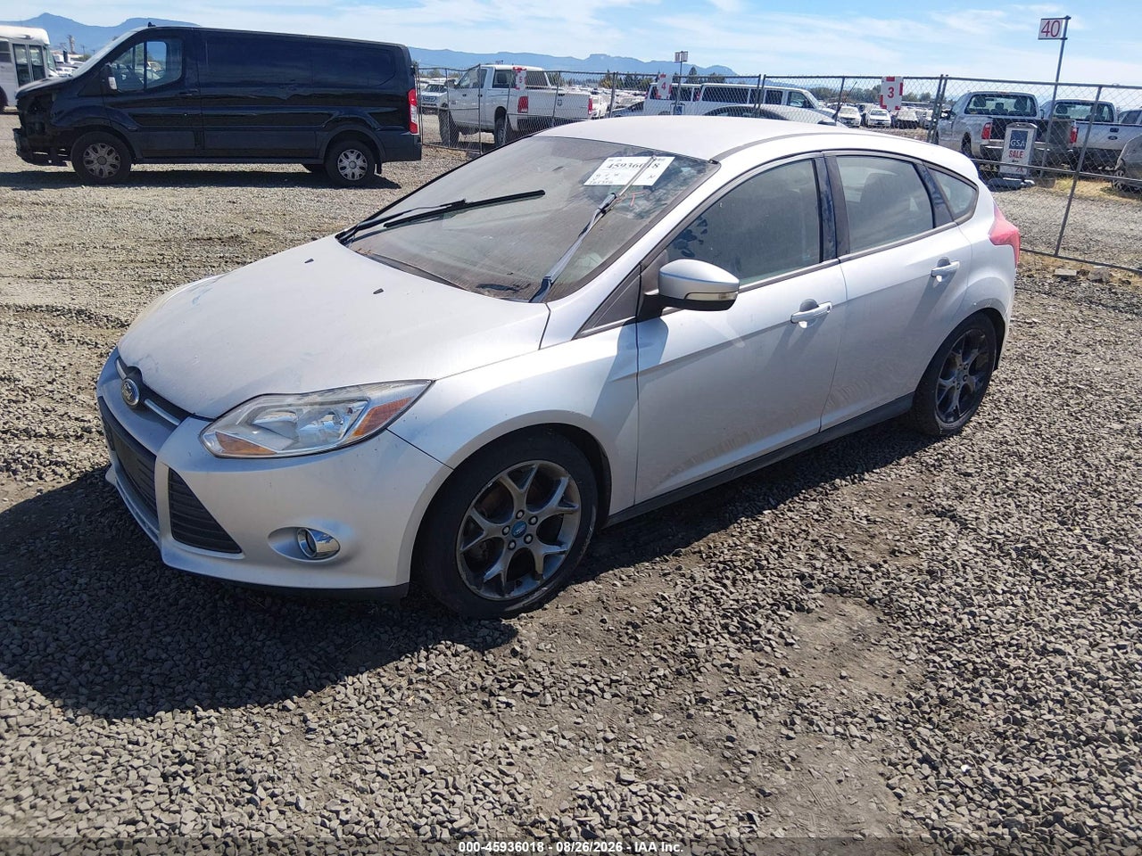 2013 FORD FOCUS SE · 2/11
