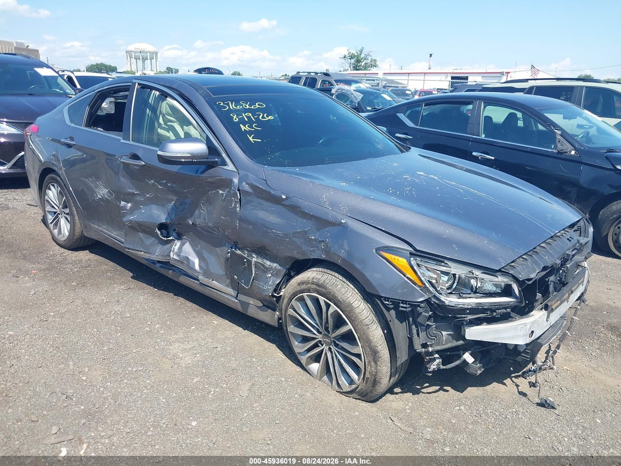 KMHGN4JE8GU****** · 2016 HYUNDAI GENESIS 3.8